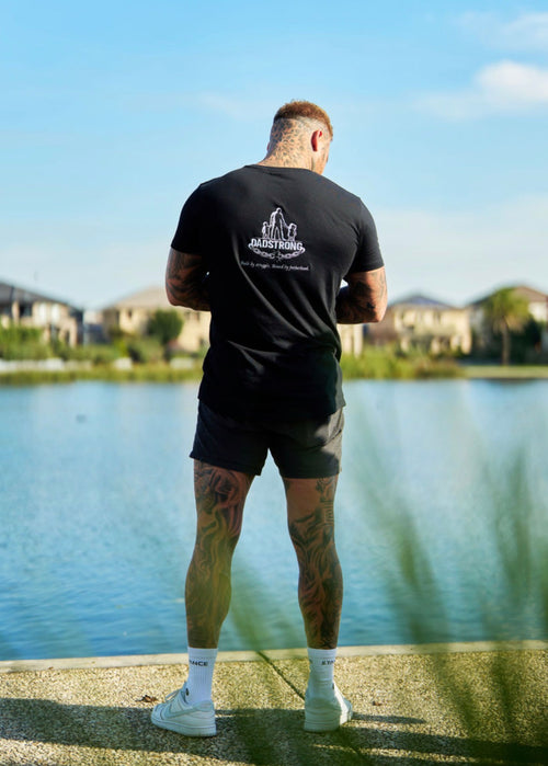 DADSTRONG UNISEX T-SHIRT